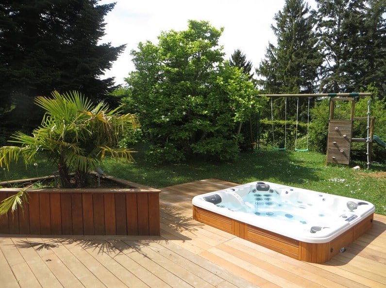 spa-exterieur-jardin